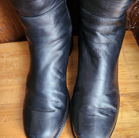 Stuart Weitzman 5050 OTK Black Leather Boots - 11M - Picture 8 of 11